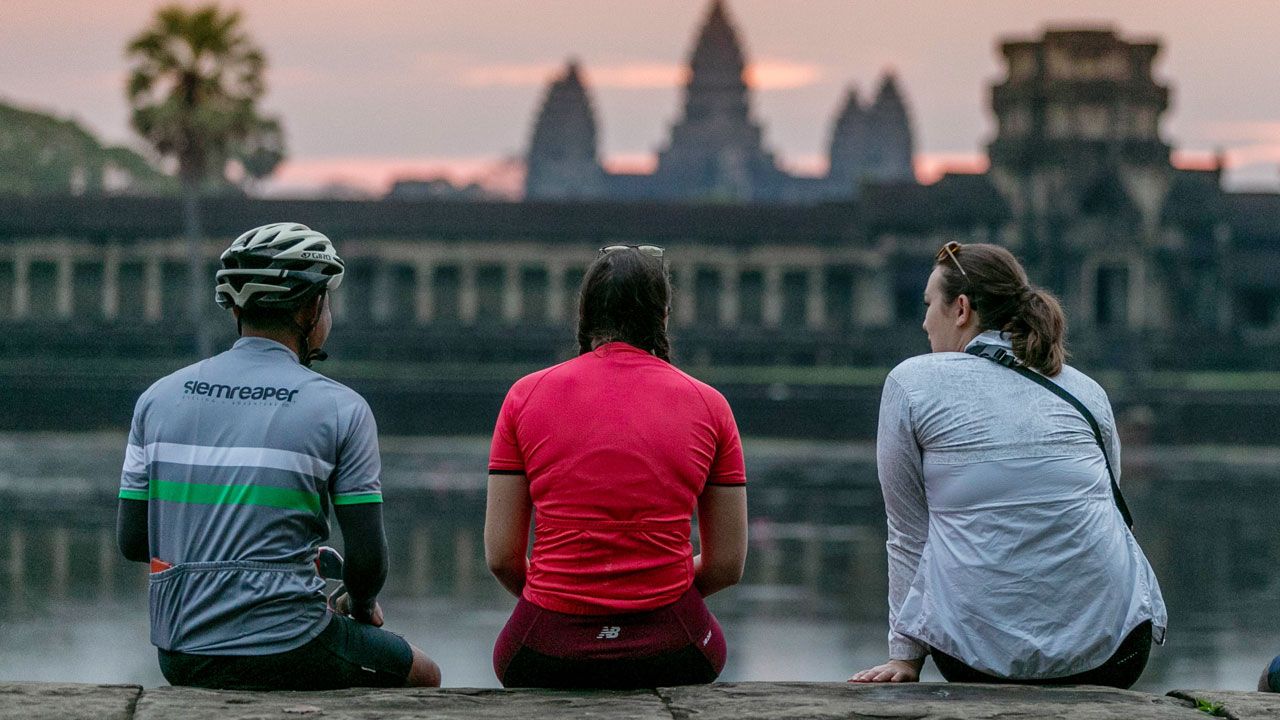 Cycling Angkor Wat Sunrise & Ancient City Discovery